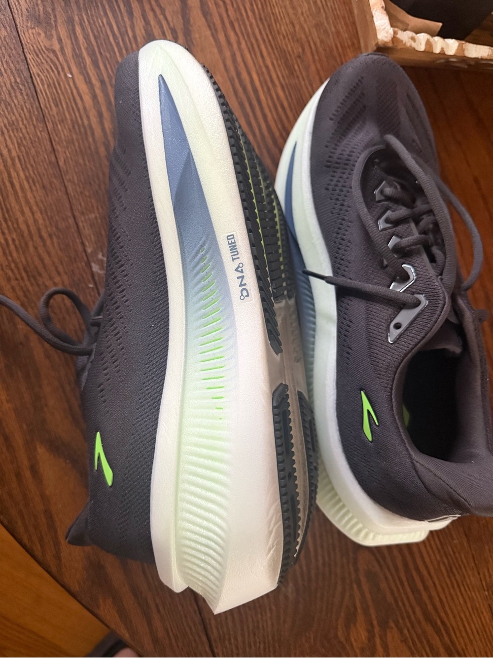 Brooks Glycerin Men’s Size 10 Max 2 Running Shoes